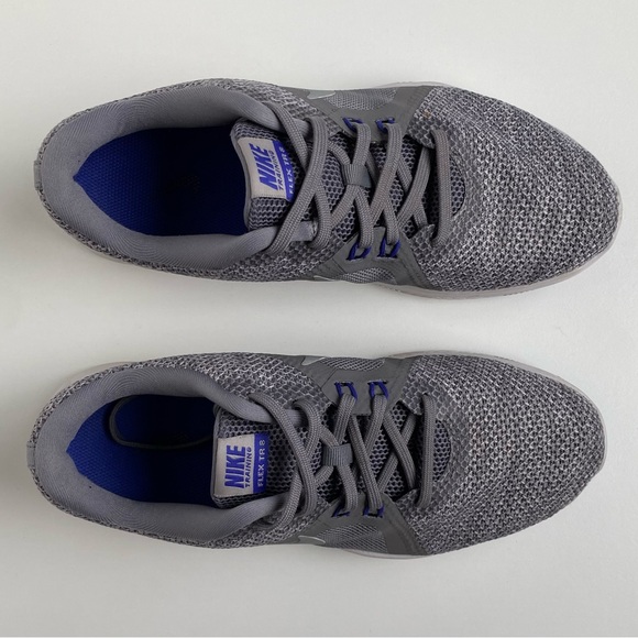 Nike Women’s Flex TR 8 Shoes - Picture 2 of 9